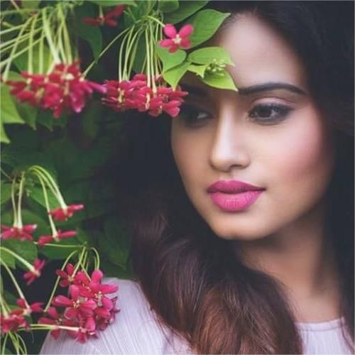 stylish whatsapp dp for girl,modern stylish whatsapp dp for girls 6