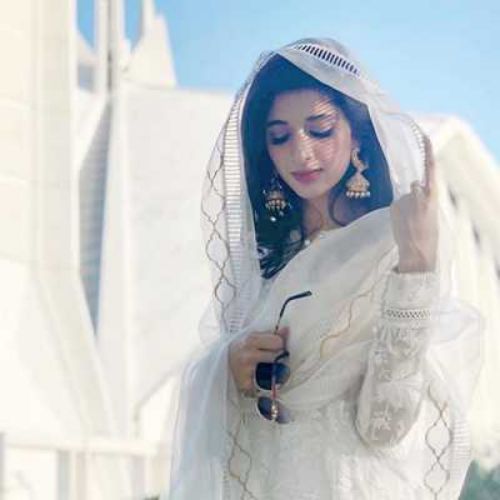 attitude girl dp for whatsapp,whatsapp dp for girls attitude 40