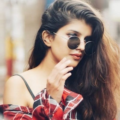 stylish whatsapp dp for girl,modern stylish whatsapp dp for girls 34