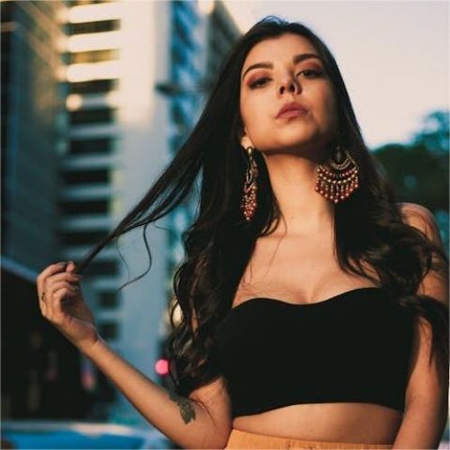 stylish whatsapp dp for girl,modern stylish whatsapp dp for girls 49