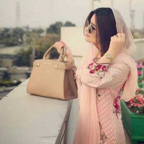 stylish whatsapp dp for girl,modern stylish whatsapp dp for girls 22