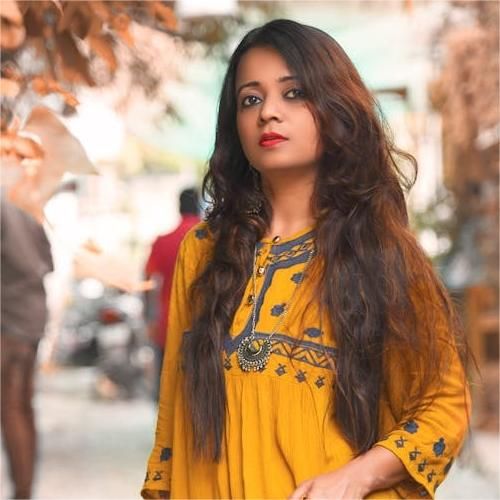 stylish whatsapp dp for girl,modern stylish whatsapp dp for girls 14