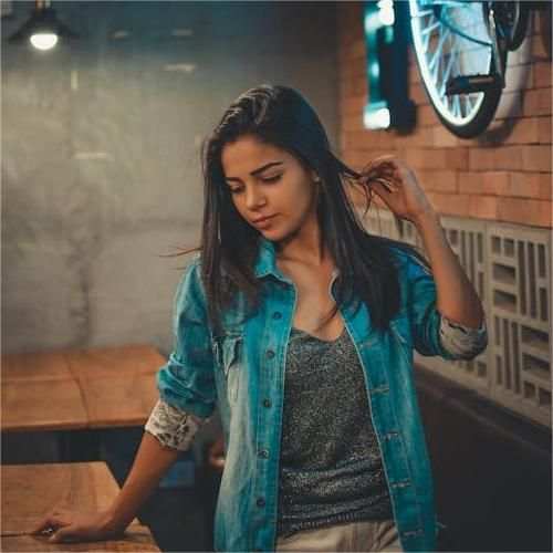 stylish whatsapp dp for girl,modern stylish whatsapp dp for girls 16