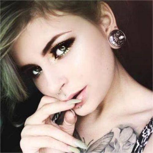 attitude girl dp for whatsapp,whatsapp dp for girls attitude 12