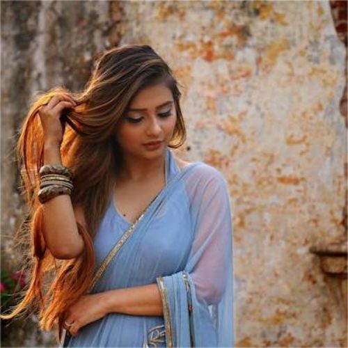 stylish whatsapp dp for girl,modern stylish whatsapp dp for girls 47