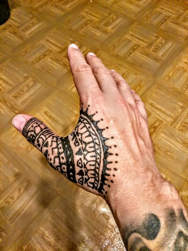 mehndi tattoo for boys,mehndi tattoo design for boys