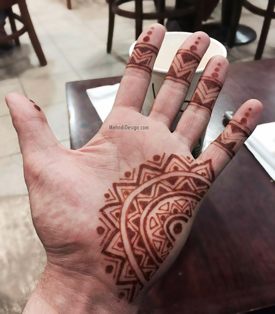 mehndi tattoo for boys,mehndi star tattoo designs for boys