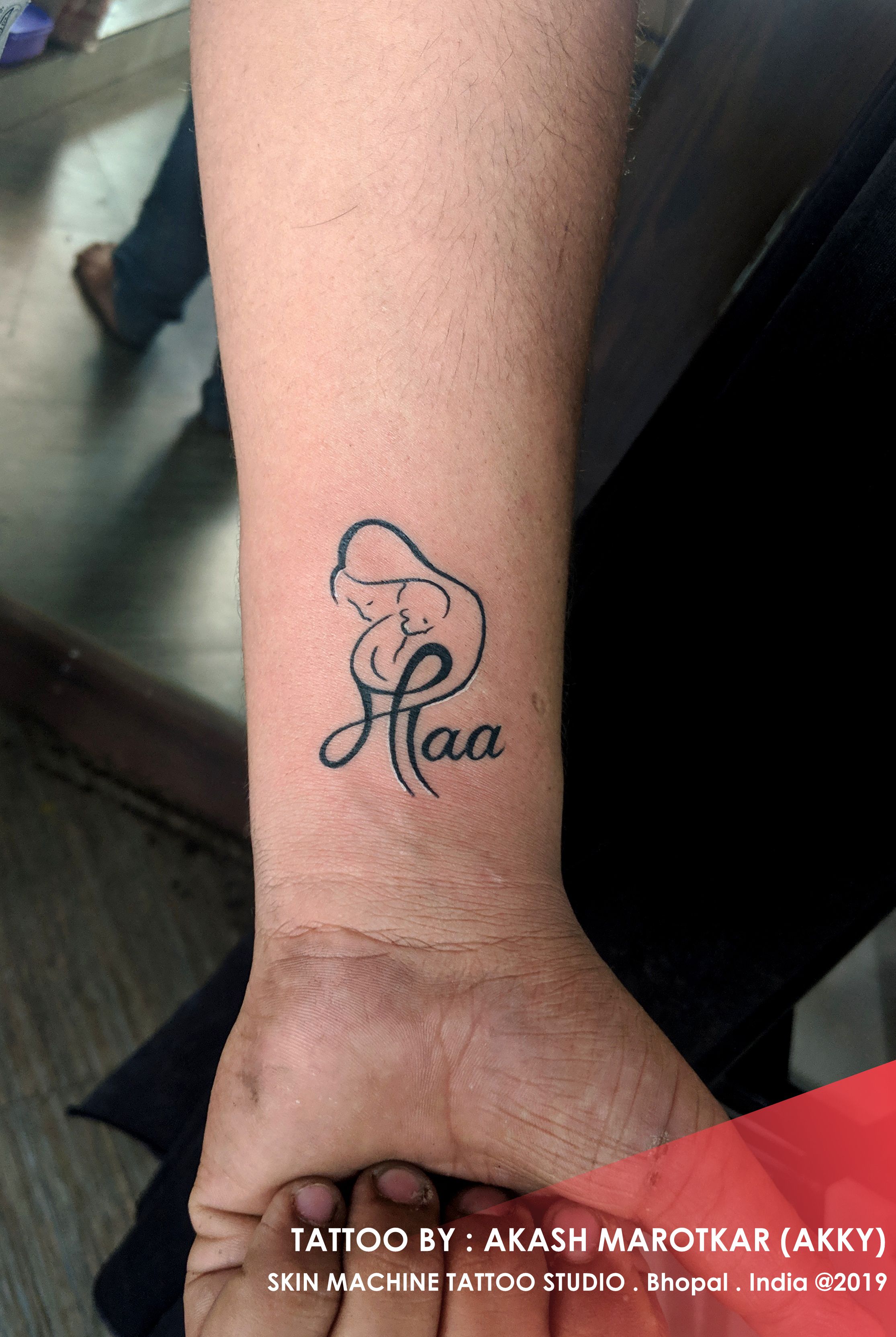 Heartbeat Maa Tattoo, Wrist Maa Paa Tattoo With Heartbeat