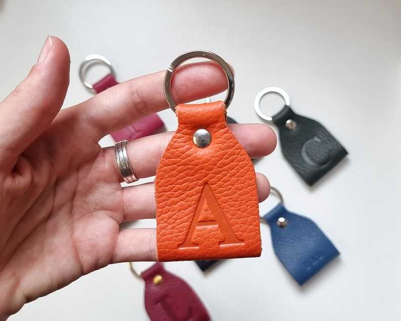 Custom Leather Keyring Gifts for her and him Anniversary Gift Birthday Gift#8
