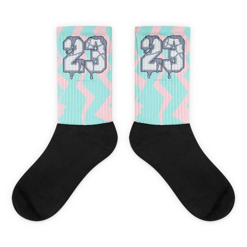 041 - Socks to Match the Air Jordan 5 Raging Bull - RvceShops