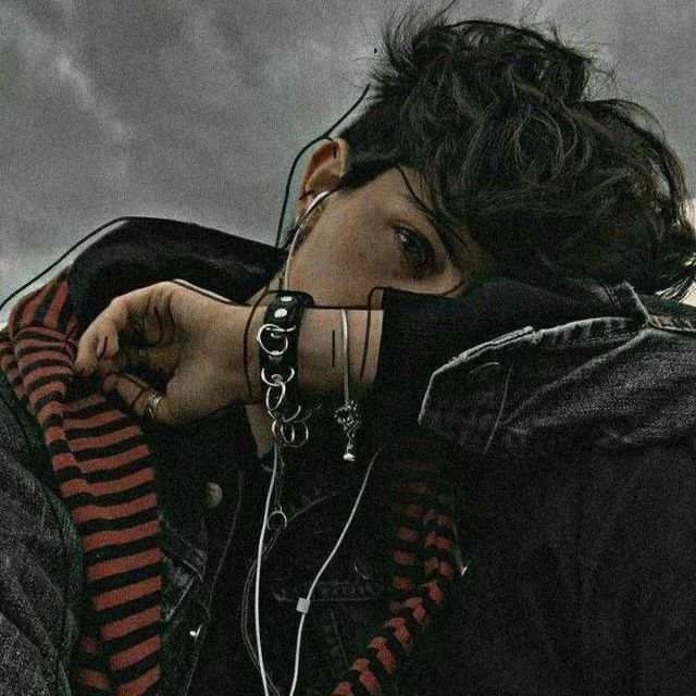 Sad DP for Boys, Sad Boy DP 41