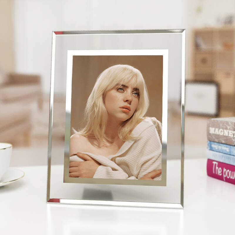Billie Eilish crystal photo frame with 6-inch photo glass table kraft paper packaging#1