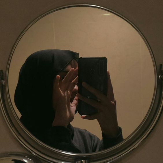 cute dp of muslim girls hidden face for instagram