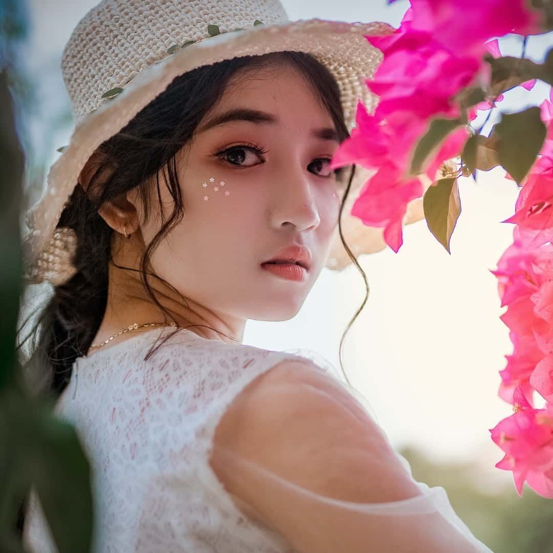 beautiful girl dp for instagram