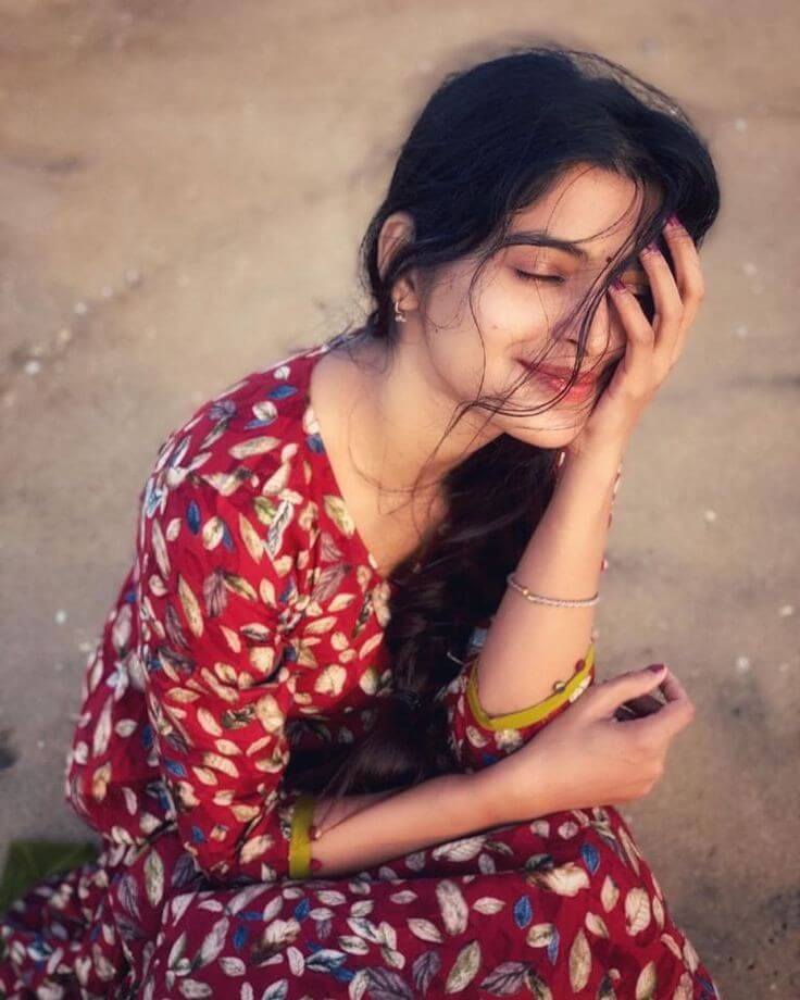 Stylish Dp For Girls,Stylish Cute Baby Girl Dp,Stylish Whatsapp Dp For Girl Image 195