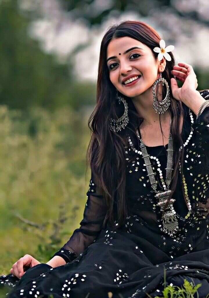 Stylish Dp For Girls,Stylish Cute Baby Girl Dp,Stylish Whatsapp Dp For Girl Image 187