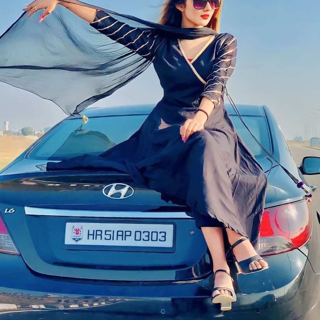 Stylish Dp For Girls,Stylish Cute Baby Girl Dp,Stylish Whatsapp Dp For Girl Image 107