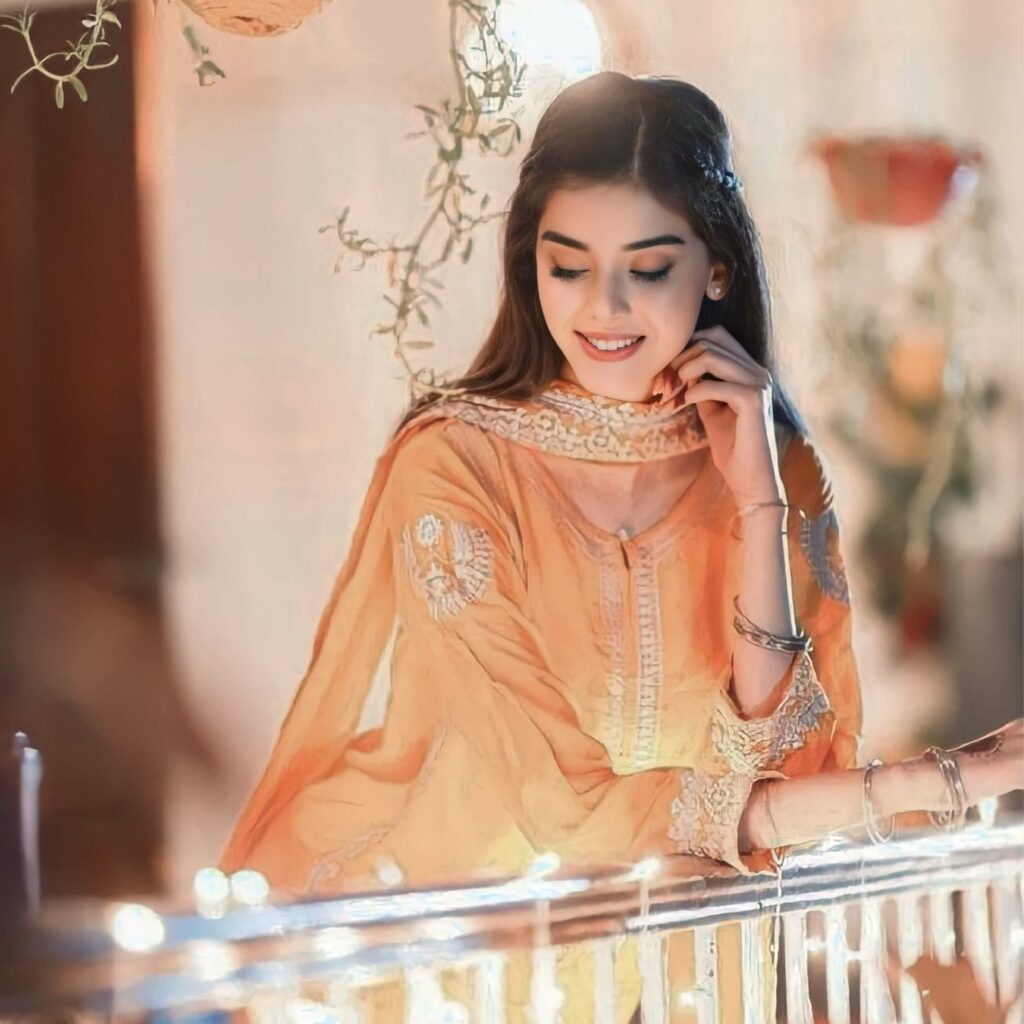 Stylish Dp For Girls,Stylish Cute Baby Girl Dp,Stylish Whatsapp Dp For Girl Image 94