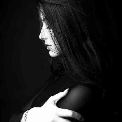 Whatsapp Dp Sad Girl In Hindi, Sad Girl Dp