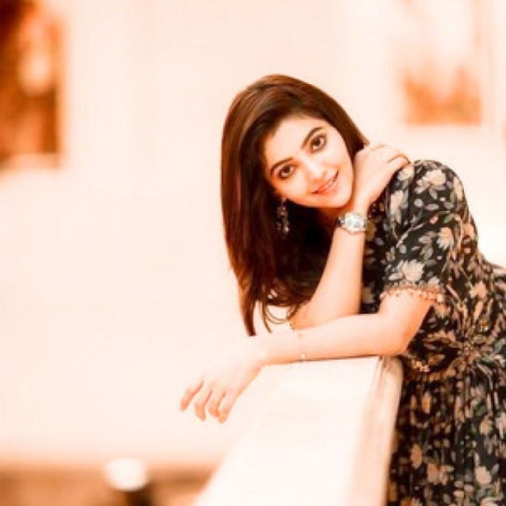 Girls Dp, Girl Whatsapp Dp 37