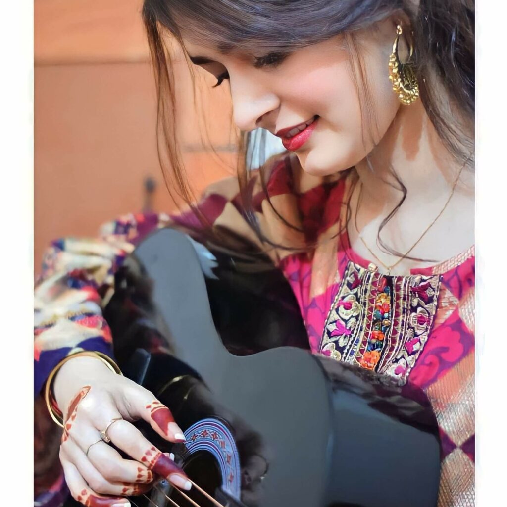 Stylish Dp For Girls,Stylish Cute Baby Girl Dp,Stylish Whatsapp Dp For Girl Image 92