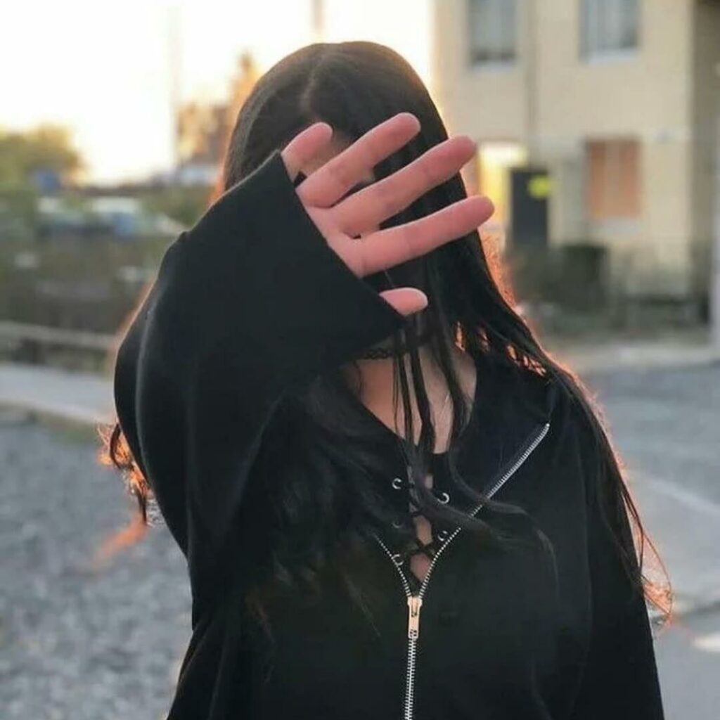 Stylish Dp For Girls,Stylish Cute Baby Girl Dp,Stylish Whatsapp Dp For Girl Image 137