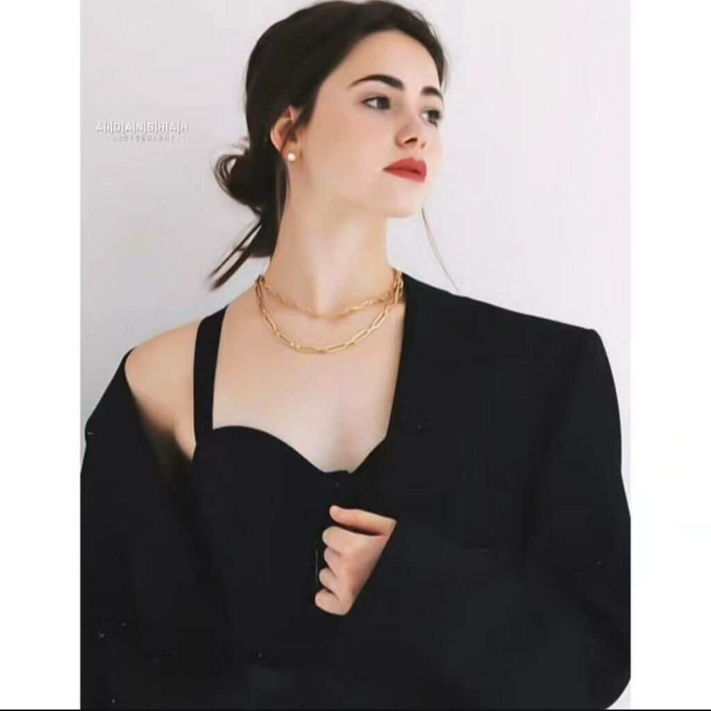 Stylish Dp For Girls,Stylish Cute Baby Girl Dp,Stylish Whatsapp Dp For Girl Image 160