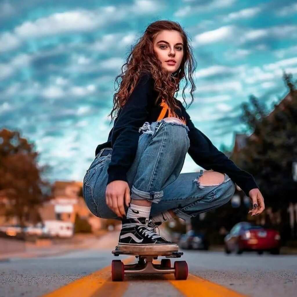 Stylish Dp For Girls,Stylish Cute Baby Girl Dp,Stylish Whatsapp Dp For Girl Image 145