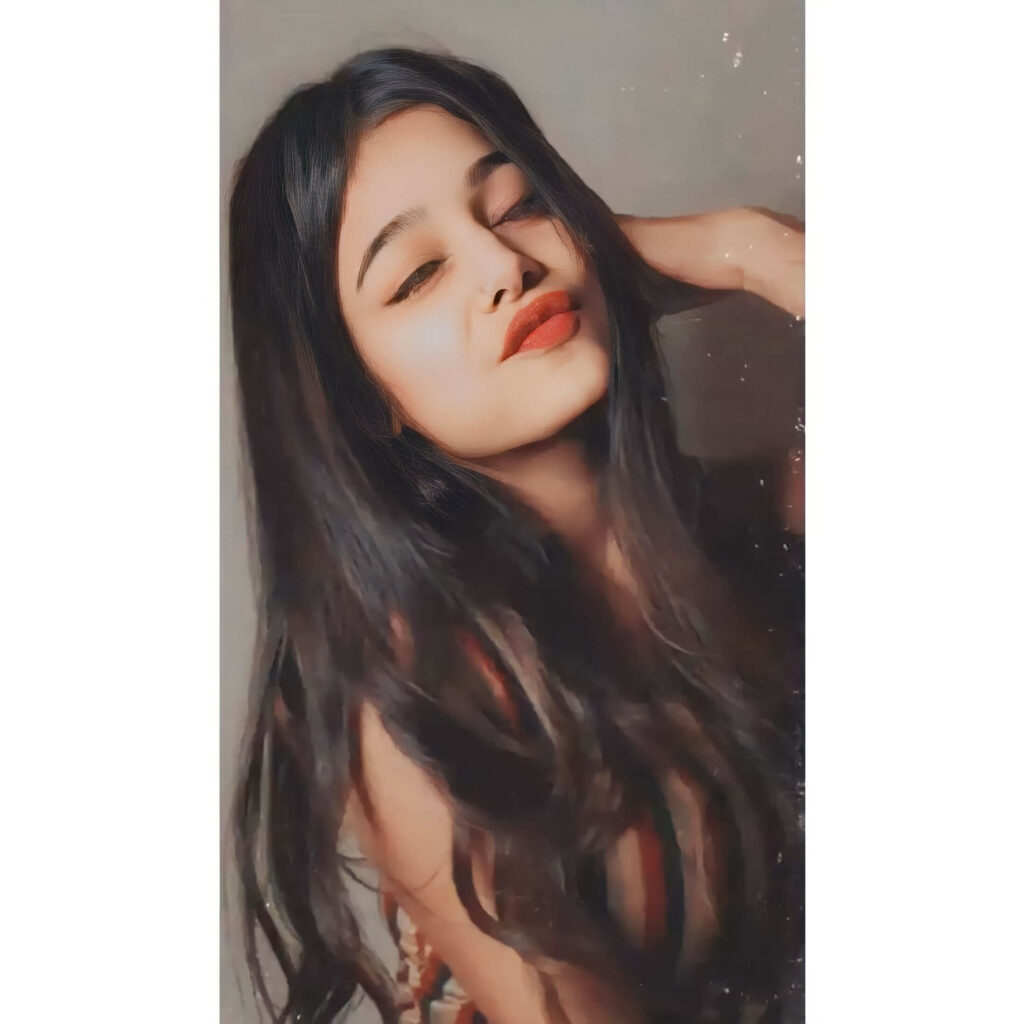 Stylish Dp For Girls,Stylish Cute Baby Girl Dp,Stylish Whatsapp Dp For Girl Image 80