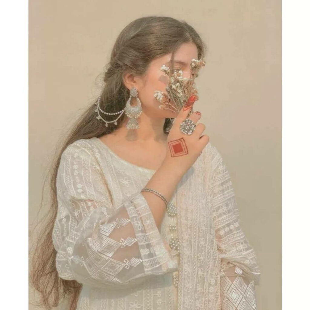 Stylish Dp For Girls,Stylish Cute Baby Girl Dp,Stylish Whatsapp Dp For Girl Image 154