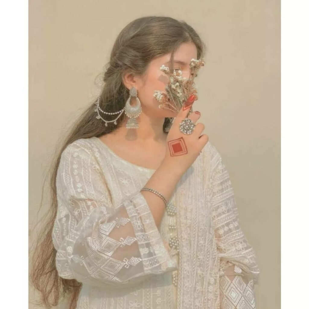 Stylish Dp For Girls,Stylish Cute Baby Girl Dp,Stylish Whatsapp Dp For Girl Image 154