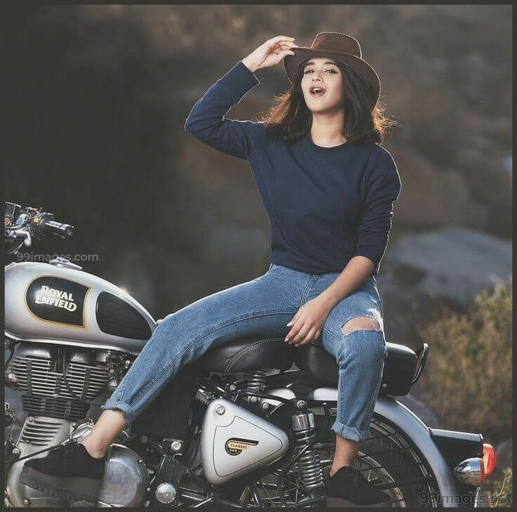 Stylish Dp For Girls,Stylish Cute Baby Girl Dp,Stylish Whatsapp Dp For Girl Image 169