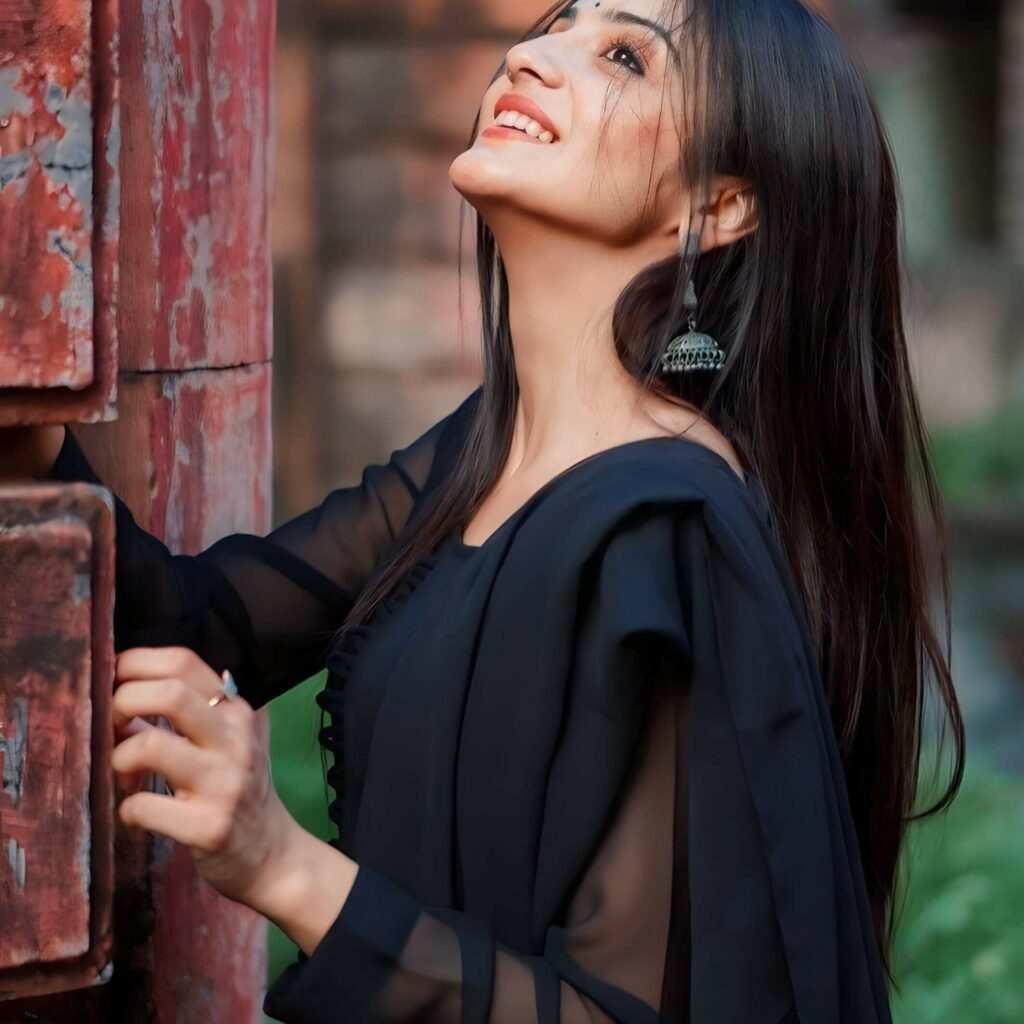 Stylish Dp For Girls,Stylish Cute Baby Girl Dp,Stylish Whatsapp Dp For Girl Image 88