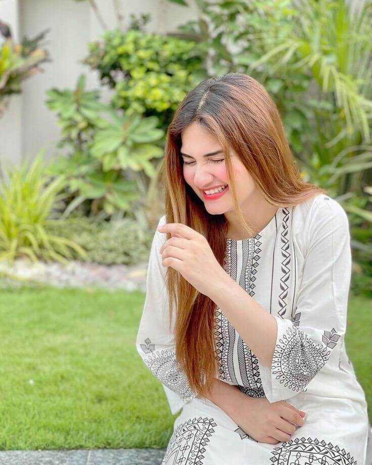 Stylish Dp For Girls,Stylish Cute Baby Girl Dp,Stylish Whatsapp Dp For Girl Image 186