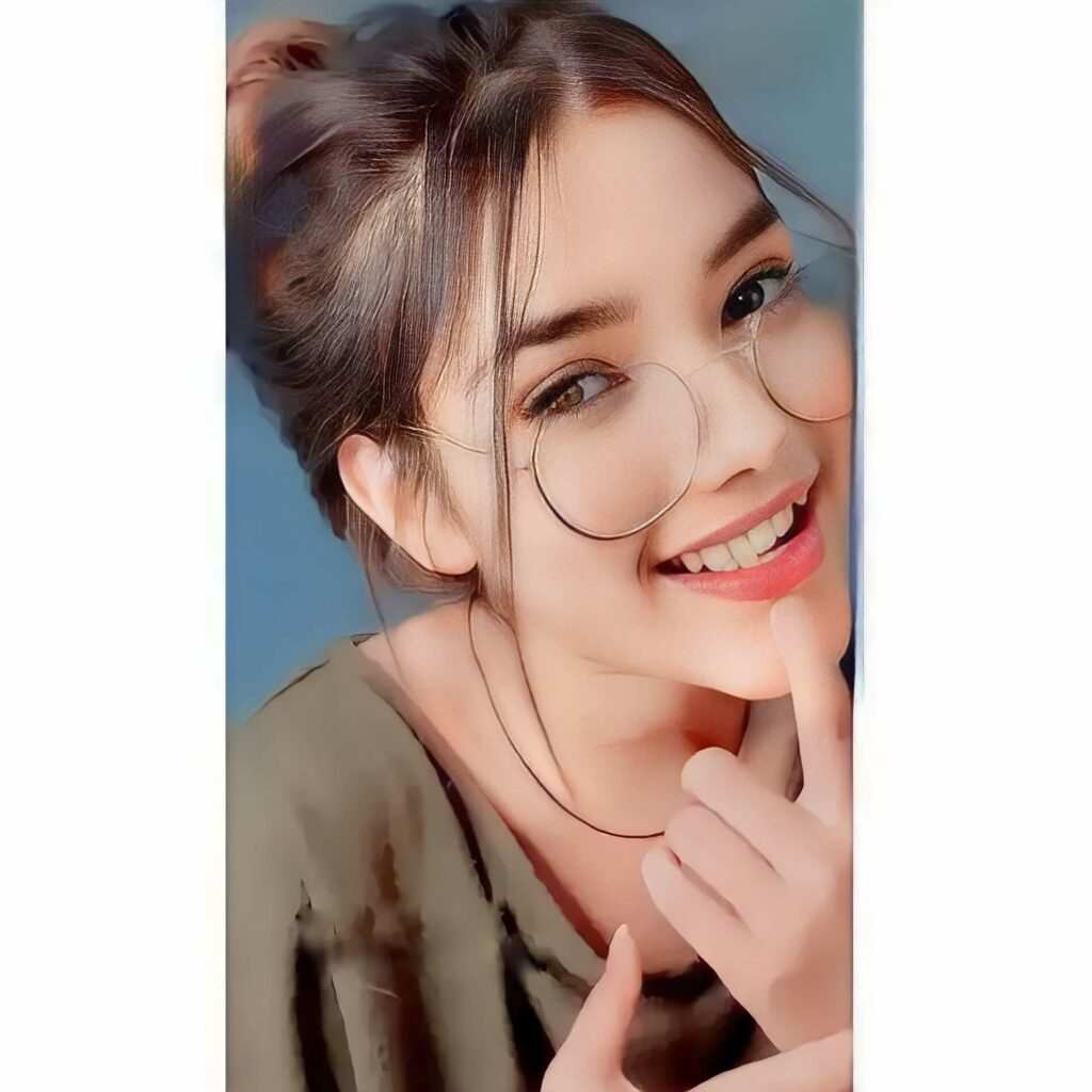 Stylish Dp For Girls,Stylish Cute Baby Girl Dp,Stylish Whatsapp Dp For Girl Image 64