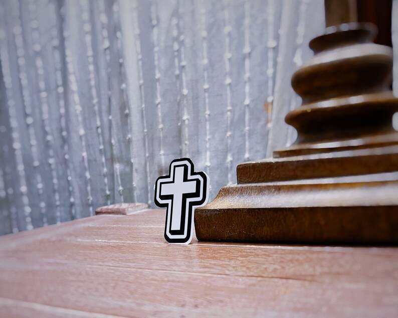 Get Perfect Black And White Cross Here With A Big Discount.