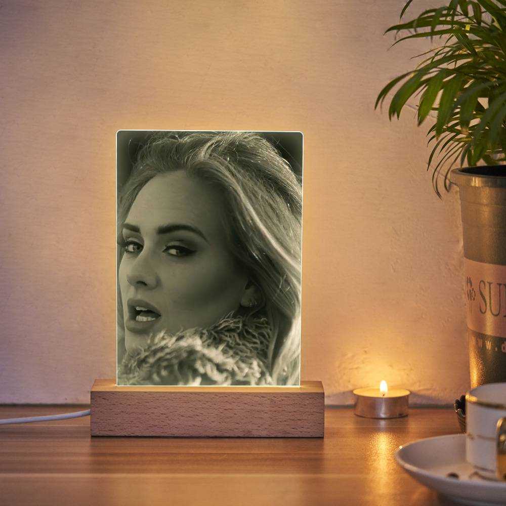 Adele Lamp Classic Celebrity Lamp with Wooden Base 