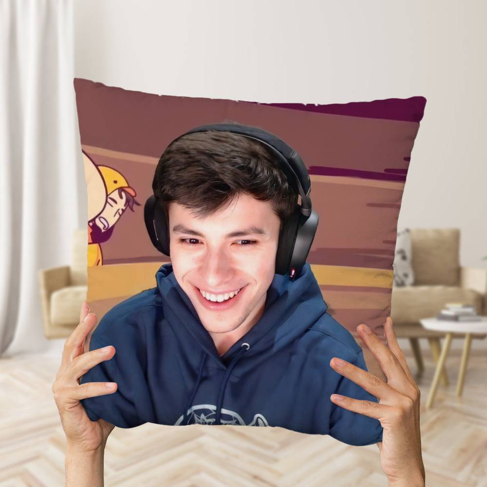 Georgenotfound Pillow Classic Celebrity 