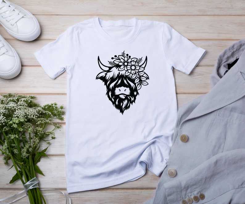 Highland Cow Head Svg, Highland Floral Cow SVG Flower Cow Head Farm Animal Cute Cow PNG Silhouette SVG