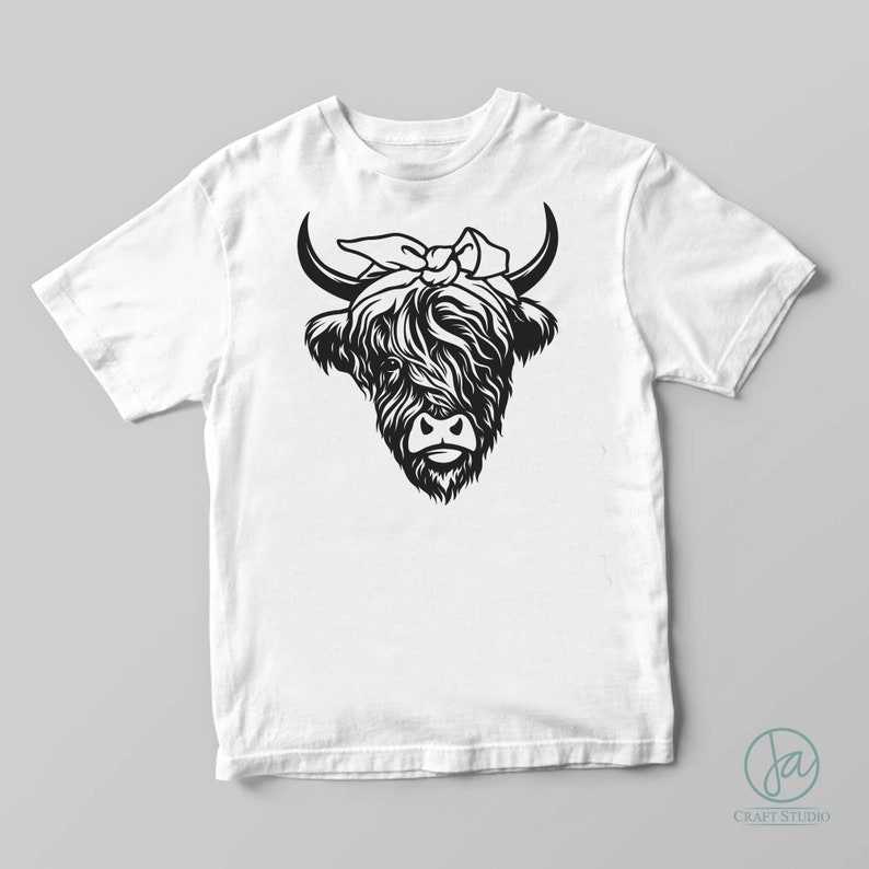 Highland Cow Svg, Highland Cow svg | Cow with Bandana SVG | Highland Heifer svg | Cow Clipart | Cow Png