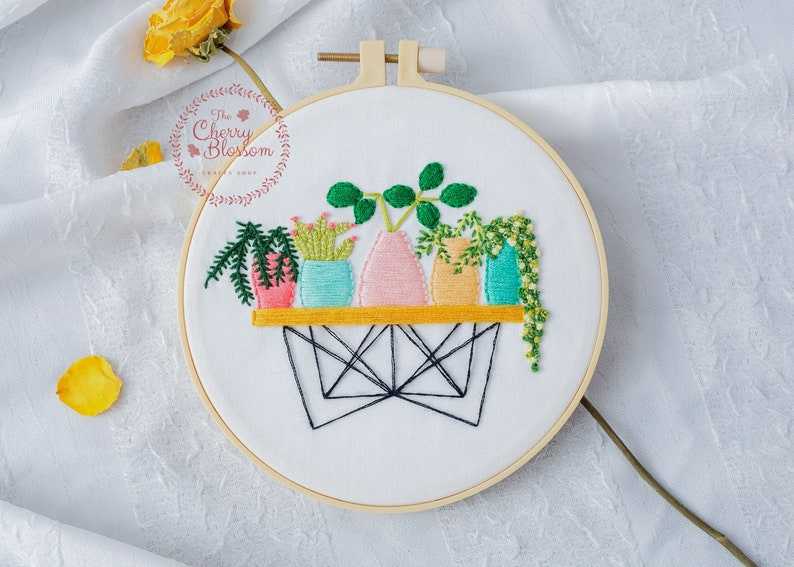 Floral Embroidery Kit Beginner Modern Cactus Embroidery Kit